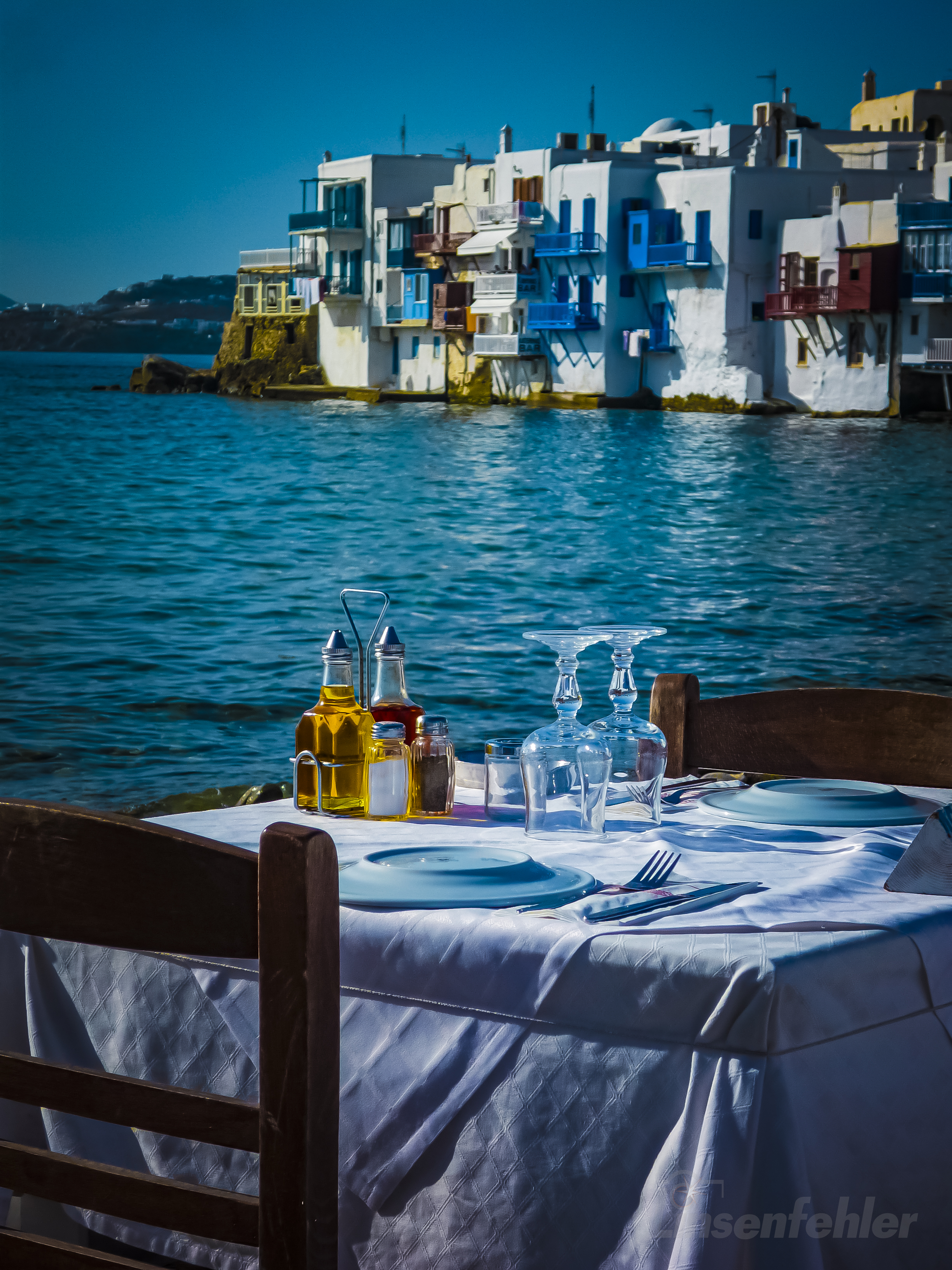 0003 – Dinner auf Mykonos